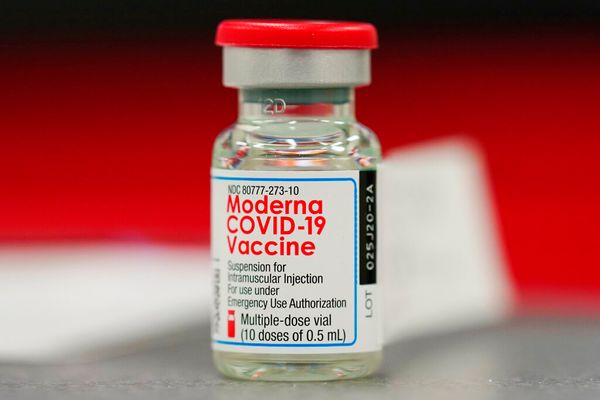 FDA OK's Mixing COVID Vaccines, Backs Moderna and J&J Boosters