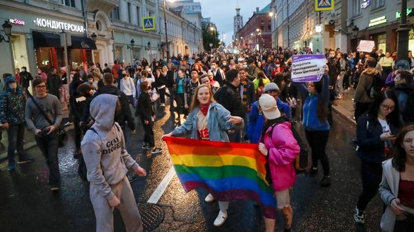 Putin's Crackdown Casts a Wide Net, Ensnaring the LGBTQ+ Community, Lawyers and Many Others