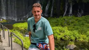 Spanish Gay Soccer Player Alberto Lejárraga Targeted with Homophobic Chants During Match, Sparking Outrage