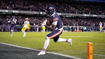 Caleb Williams Rallies Bears From 18 Points Down for 31-27 Playoff Win Over Rival Packers